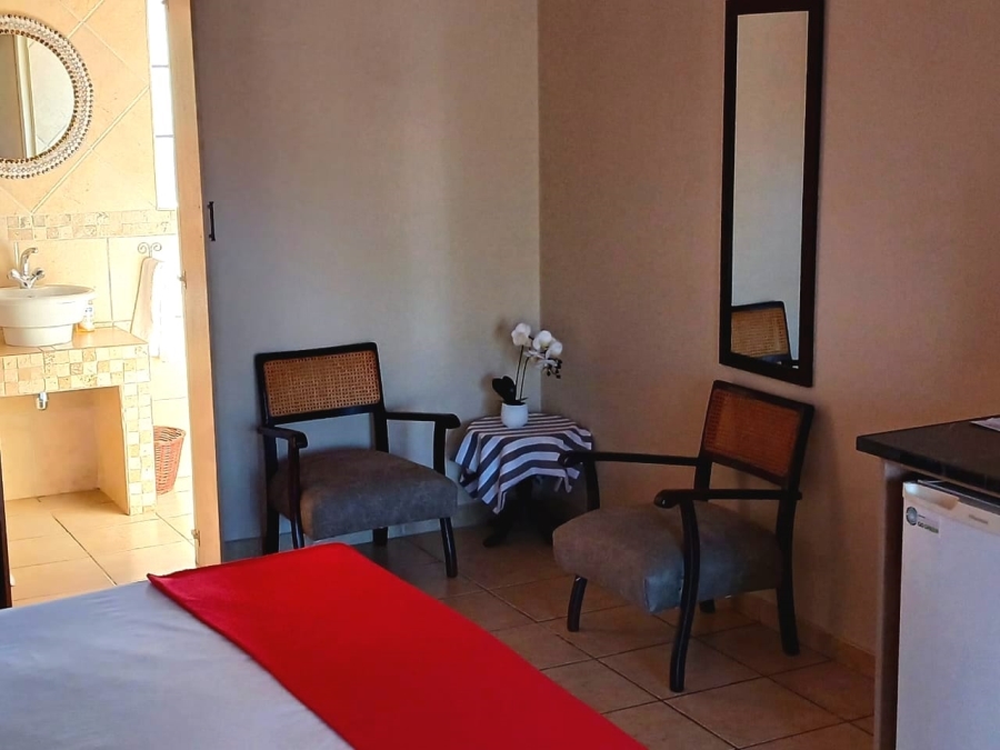 8 Bedroom Property for Sale in Cashan North West